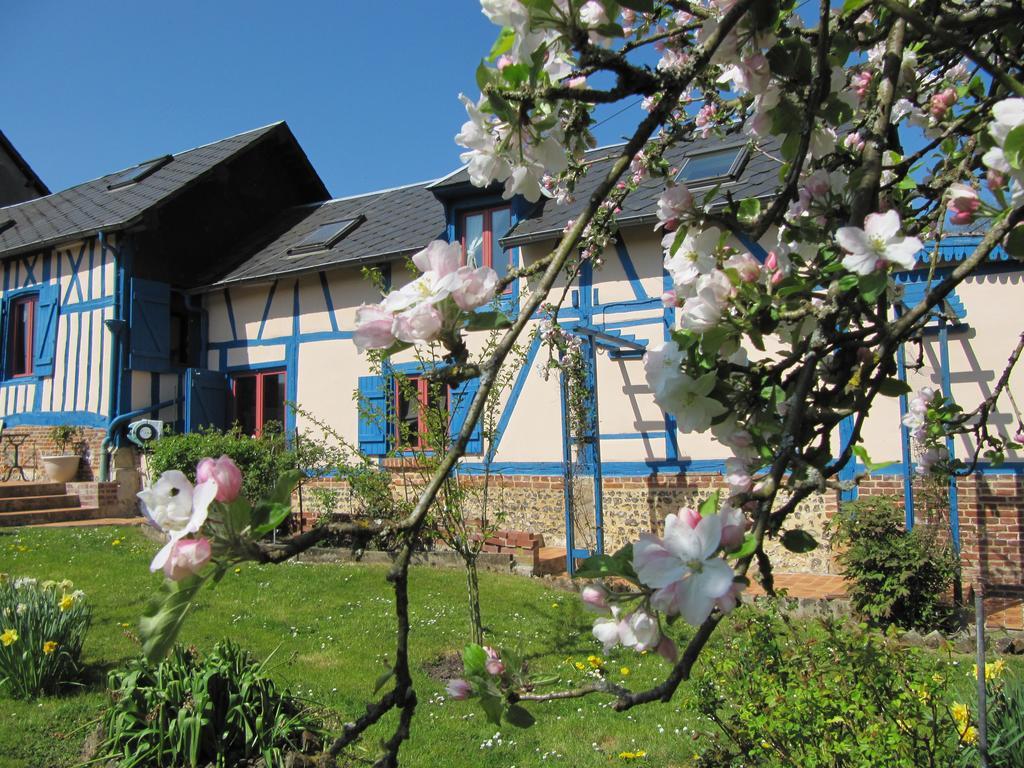 La Roseraie Du Prieure Rosay-sur-Lieure Eksteriør billede